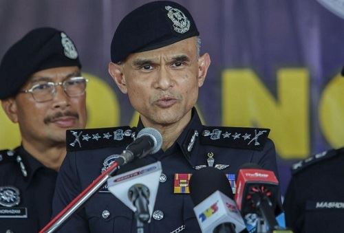 cops probe attack on ex-minister's son