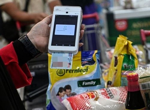 govt to ensure aid reaches the rakyat