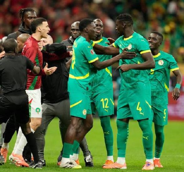 senegal coach sorry over afcon chaos