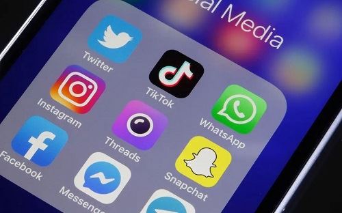 crackdown on 3r's on social media