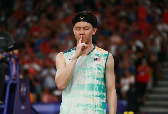 zii jia makes early exit at world championships