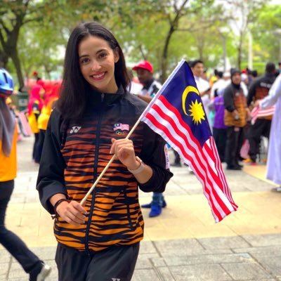 farah ann sedih, tapi kenapa?