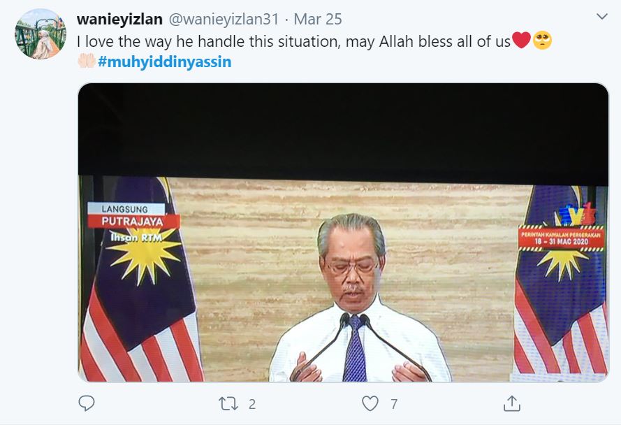 gaya bersahaja perdana menteri, dapat pujian netizen!