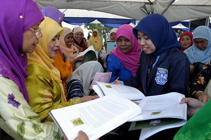 terima kasih malaysia, tolong ainul!