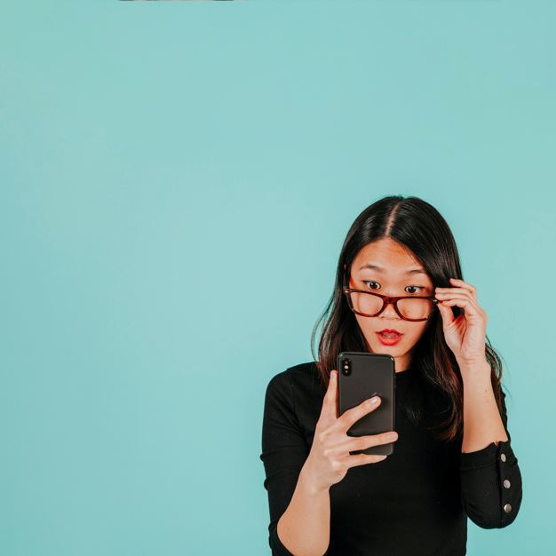 wanita jepun dilarang memakai cermin mata ke pejabat