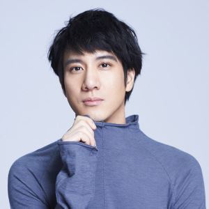 【内附短片】王力宏为生日医护粉丝献唱《心跳》，超暖心！