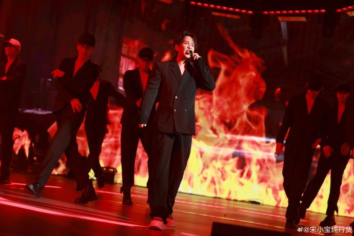 宋小宝爆改王嘉尔！同款妆造摇身变韩系爱豆！