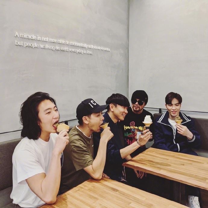 林俊杰、周杰伦、林志颖与萧敬腾聚会只为了xxx!真是奇迹般的聚会!