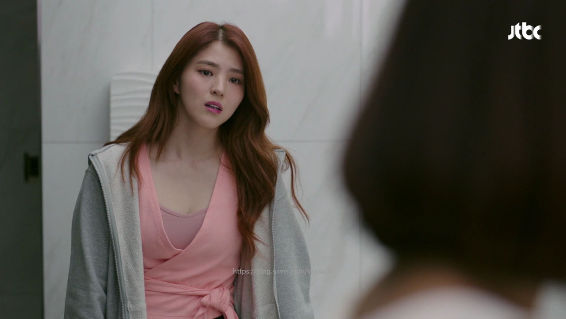 韩素希大方分享3个「佛系」瘦身方法!期间还曾向健身教练发飙!