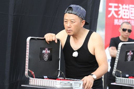 处处都是坑啊！盘点在《极限挑战》被整得很可怜的8位明星嘉宾