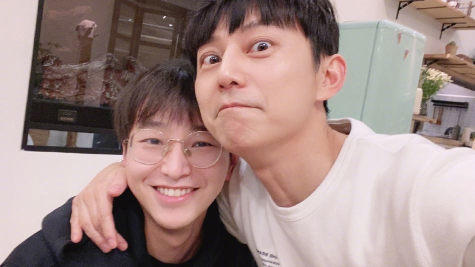 【向往的生活】彭昱畅晒自拍照，网民调侃他：也差太多了吧！