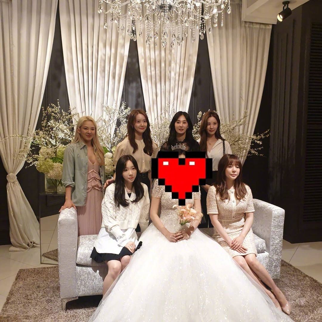 少女时代惊喜合体！婚礼现场合唱《kissing you》粉丝激动：「幸福来得太突然！」