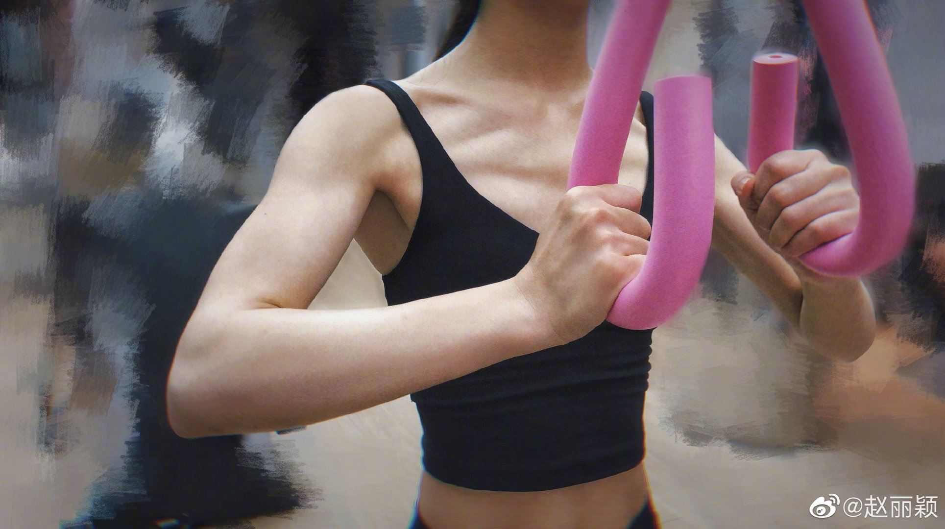 赵丽颖努力健身成果曝光！肌肉线条超结实网民惊呆！