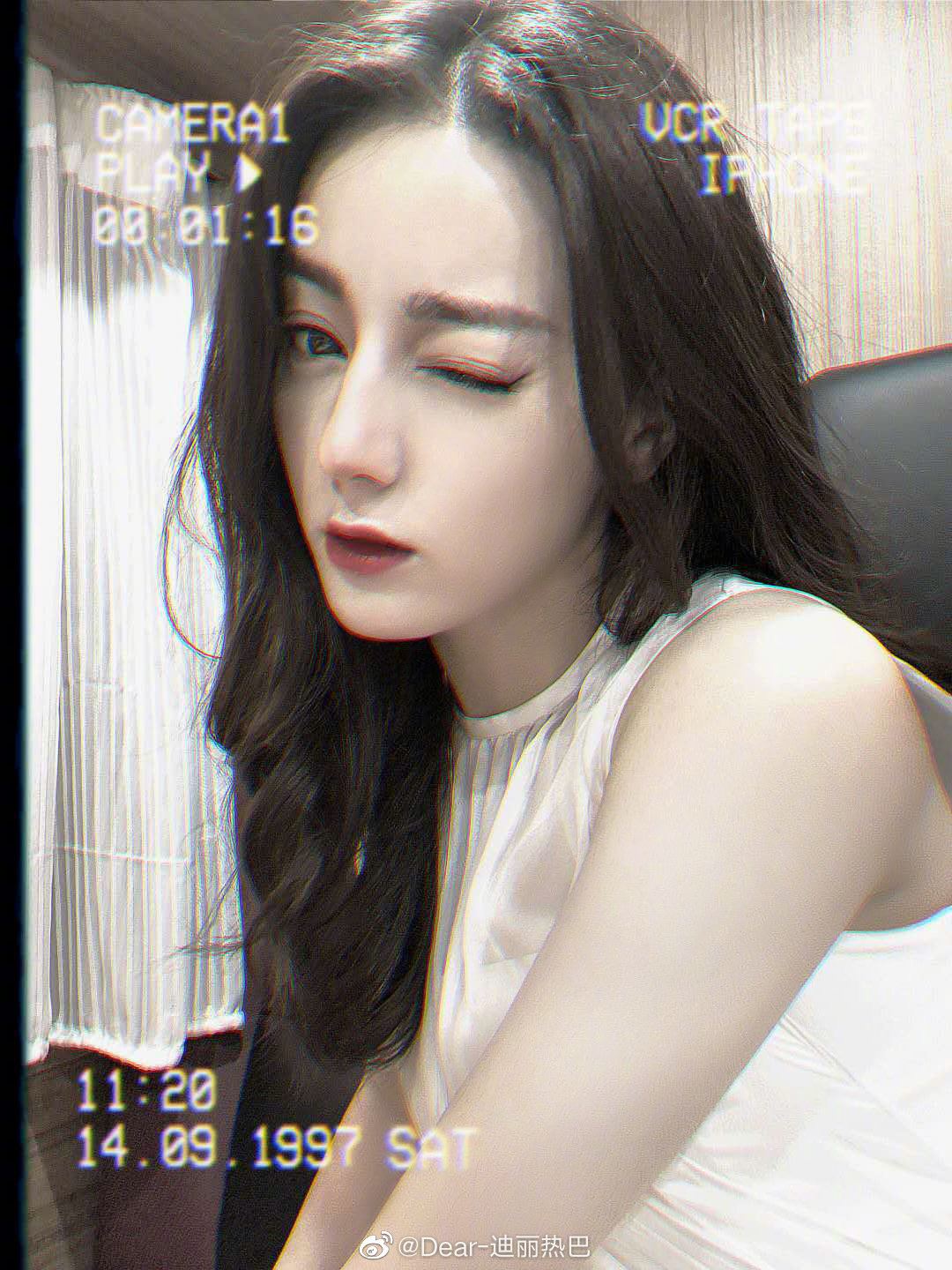 【多图】迪丽热巴派7千万粉丝福利，晒18张自拍大玩滤镜！