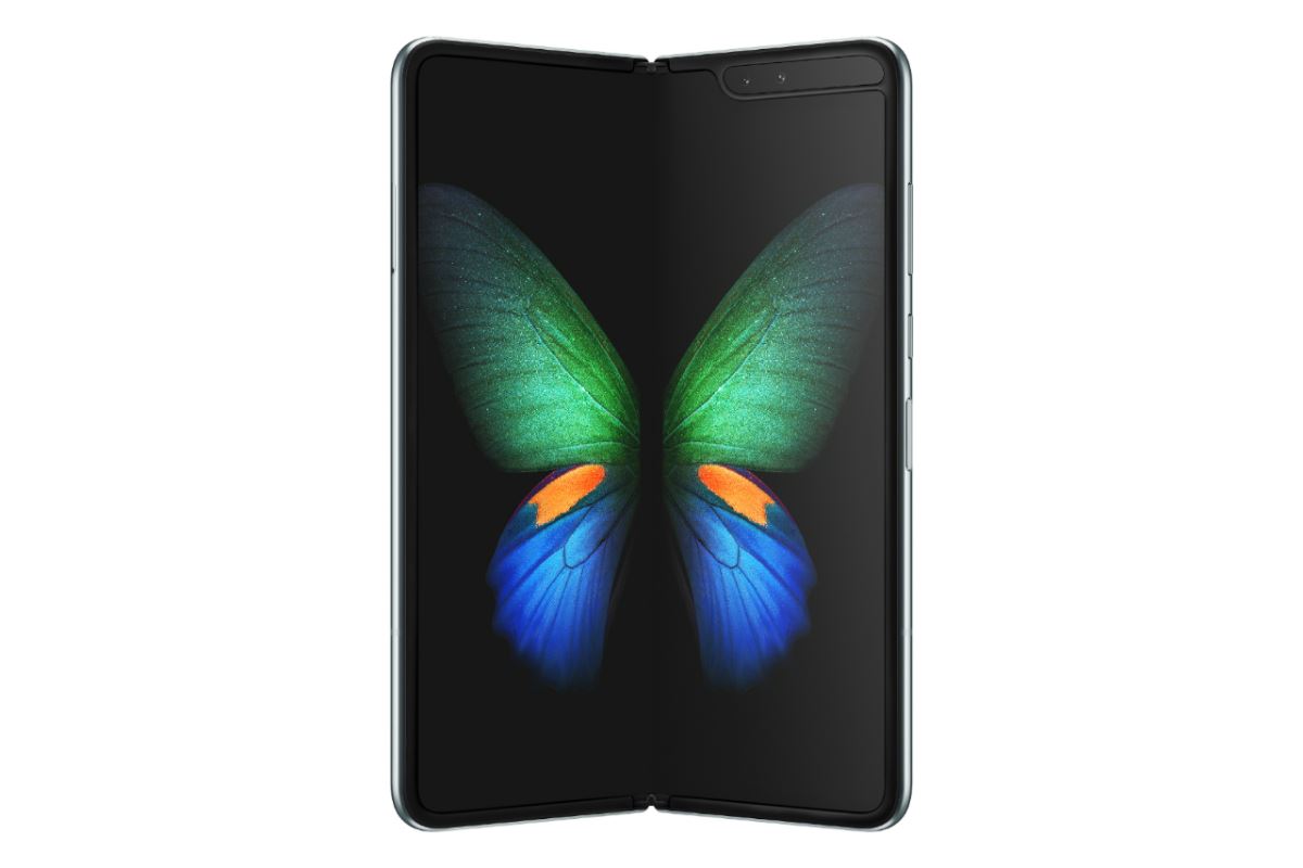 multitasking the new way with the galaxy fold