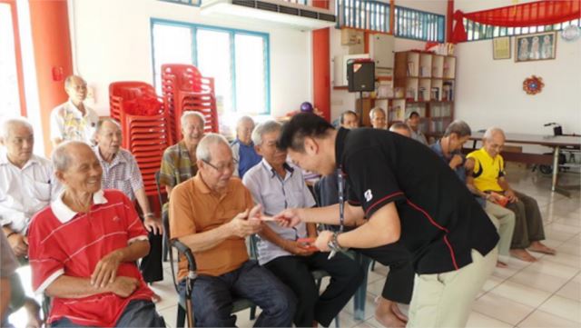 5 good deeds you can do this festive season to make someone cry happy tears