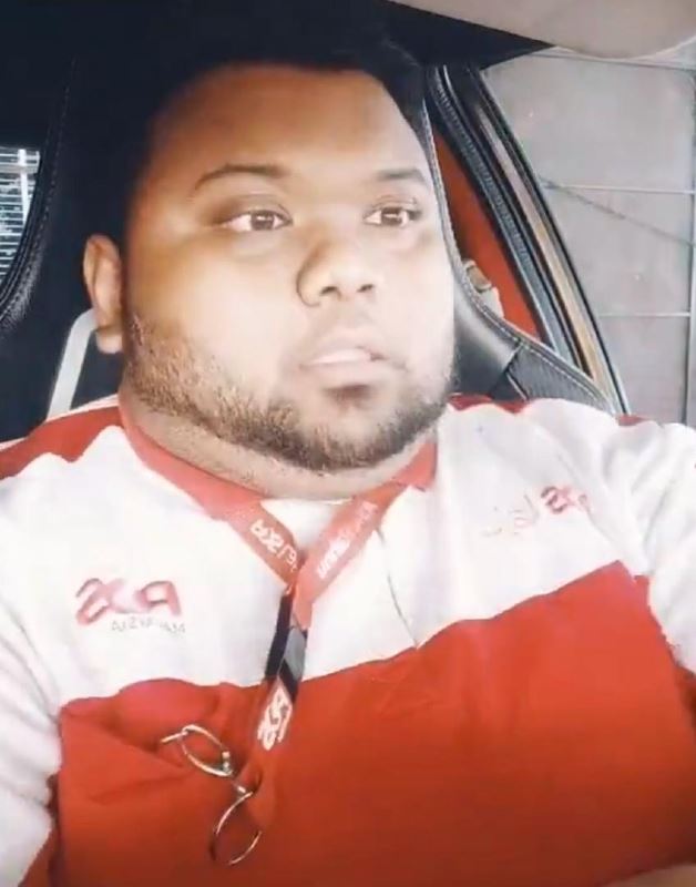 oh yes, wait a minute mr postman!