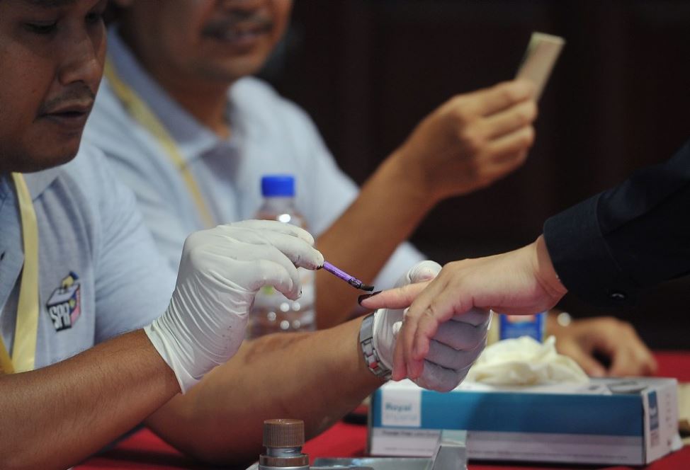 the dewan rakyat will vote on the undi 18 bill today, here’s all you need to know beforehand