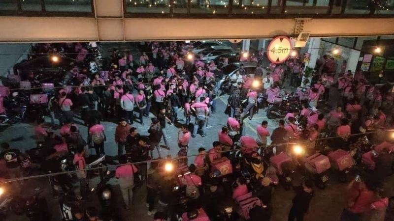 go out and buy your food - foodpanda riders are on strike!