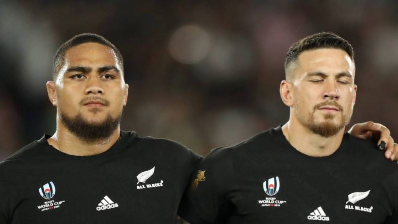 sonny bill williams apologises to faiz azizan for posting unauthorised photo