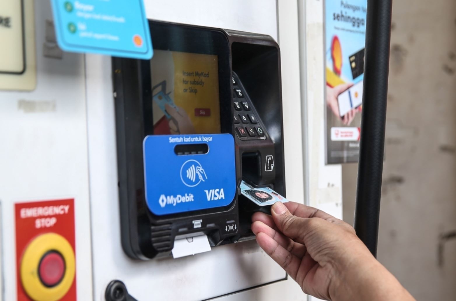 budi95: surprising stats! only a handful of budi95 users went over their monthly quota