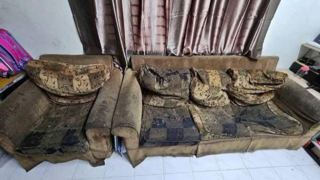 Netizens Roast RM288 Sofa Listing After Spotting Its Worn-Out Condition, "Not Even for Free!"