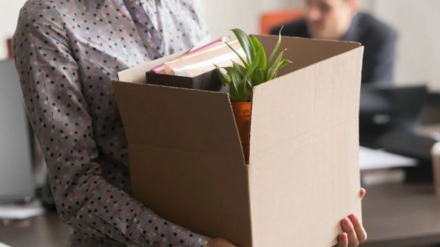 Malaysian Loses Job After Refusing to Cancel Approved Annual Leave, Sparking Debate Online