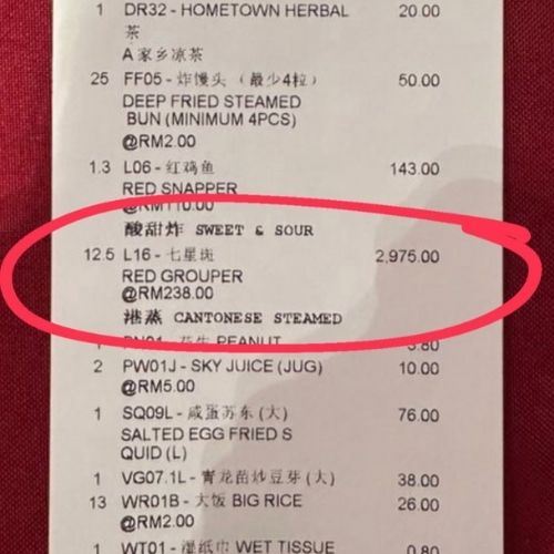 Johor Diner Leaves 5-Star Review After Being Overcharged RM2,975 for Fish by Mistake