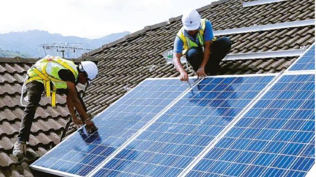 New Govt Programme Lets Malaysians Maximise Roof Space for Solar Power Starting Dec 2025