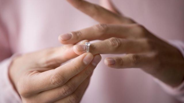 “RM200 a Month?” M’sian Bride-to-Be Calls Off Wedding After Finding Out Fiancé’s Too Stingy