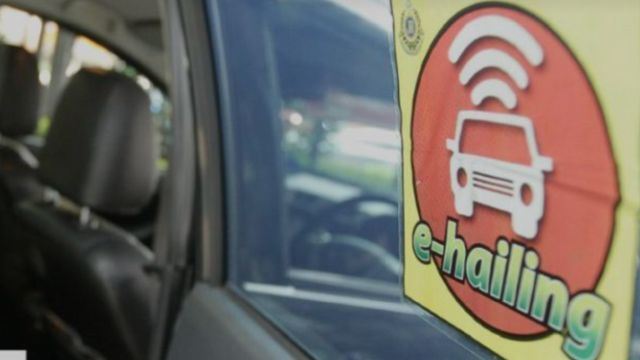 She Lost Interest When He Said He Took E-Hailing to Their Date, Netizens Are Debating!