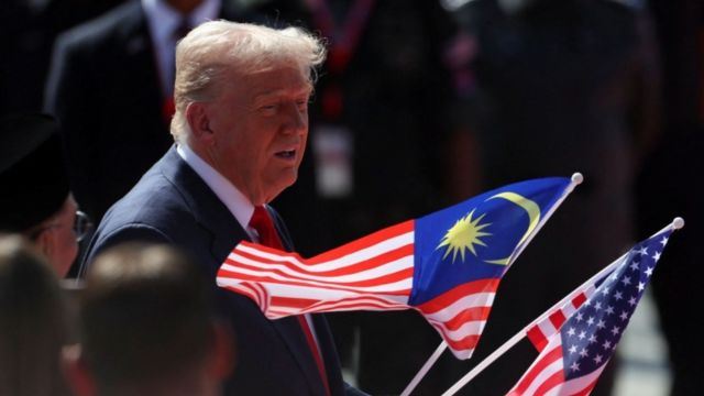 U.S. President Trump Praises Malaysian Compact Car Designs, Calls Them “Very Small and Really Cute”