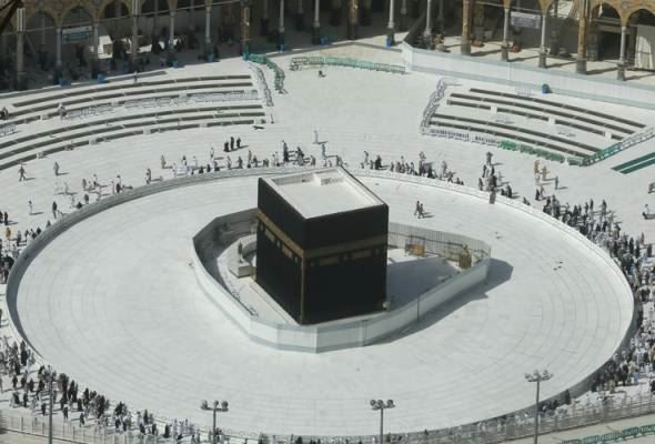 kerajaan arab saudi melarang untuk berhimpum atau solat di kawasan dataran masjidil haram
