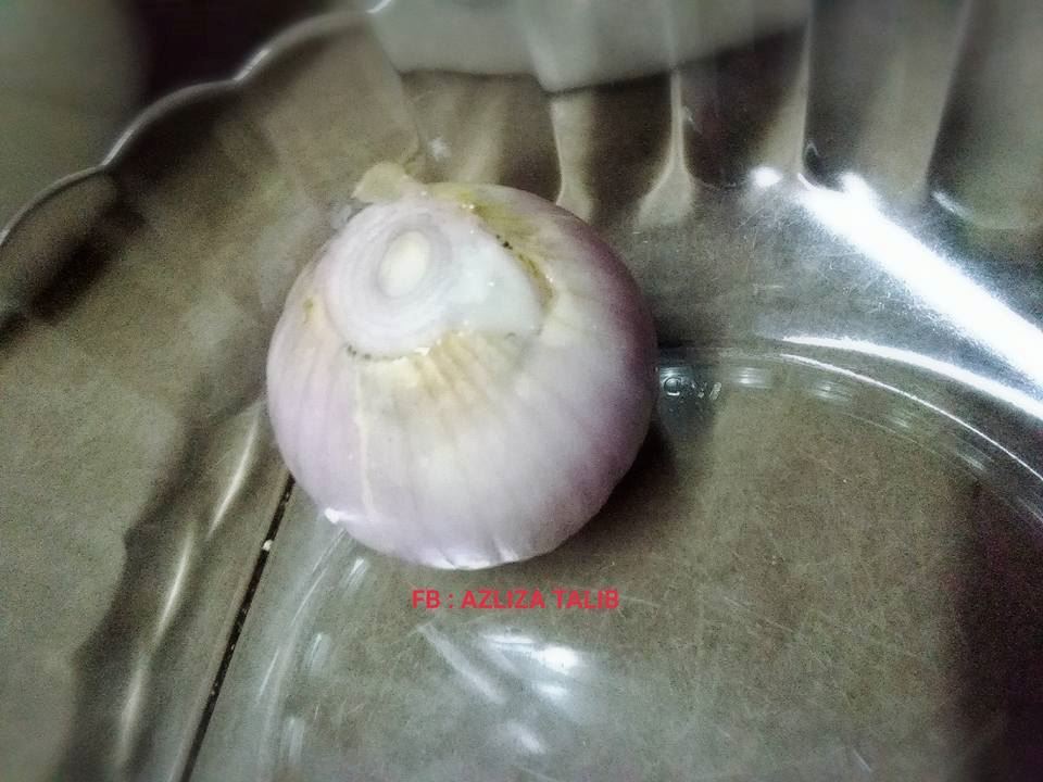 tips elak pedih mata bila potong bawang