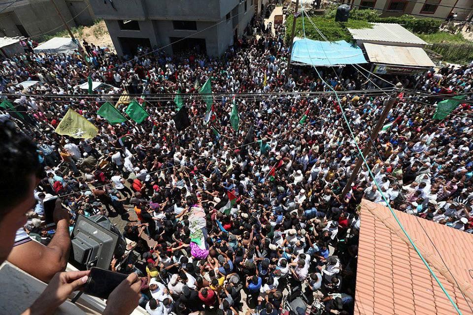 syahid untukmu, razan ashraf najjar. al-fatihah