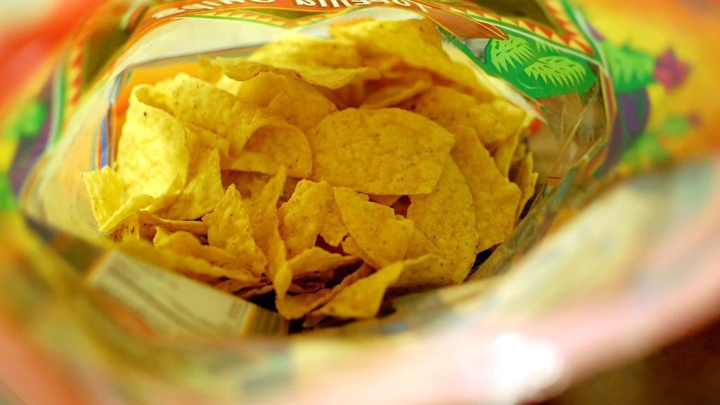 kenapa banyak angin dalam plastik makanan ringan?