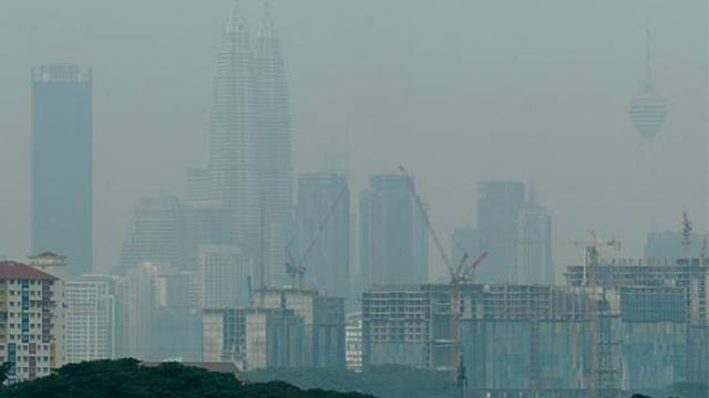 semua masjid disaran mengadakan solat sunat istisqa (meminta hujan) jumaat ini